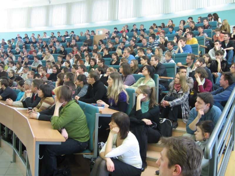 POZNAN EKONOMİ Üniversitesinde Lisans Eğitimi