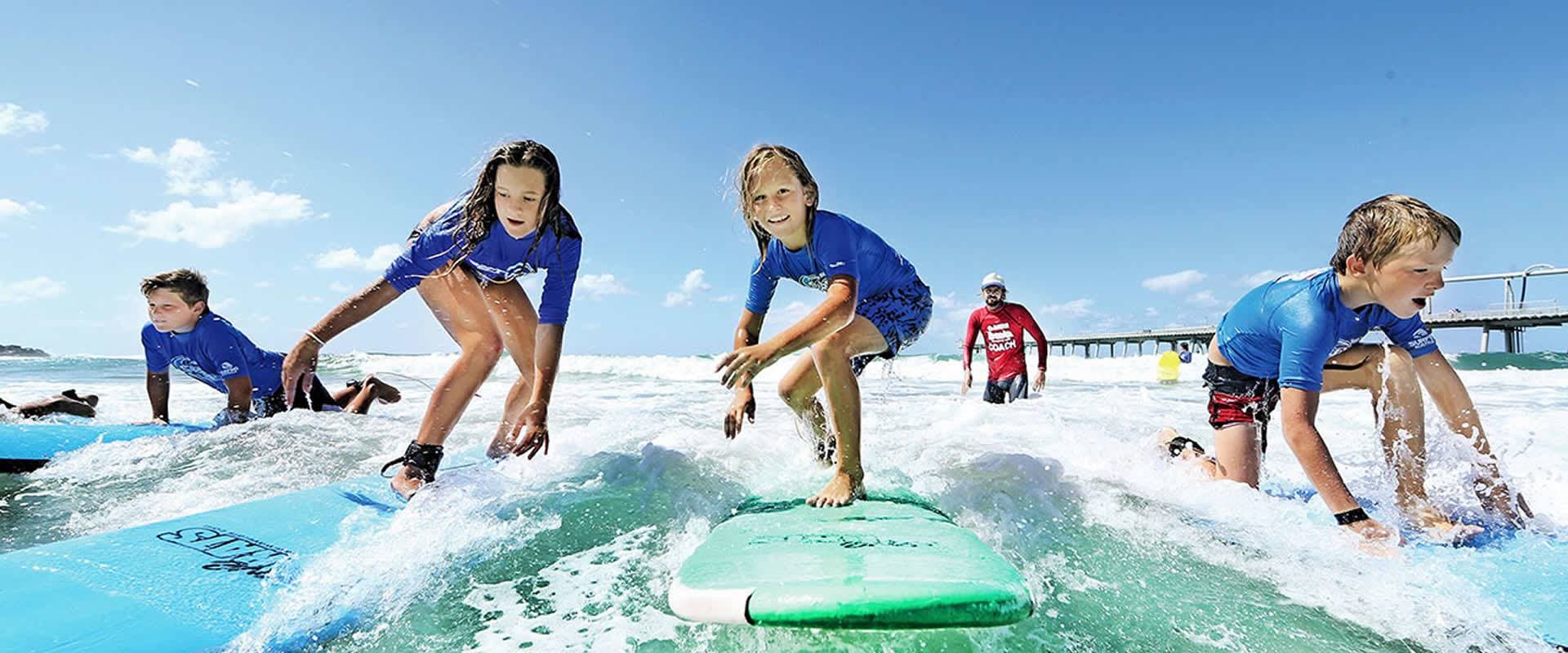 St. Giles International Surf Eğitimli Yaz Okulu